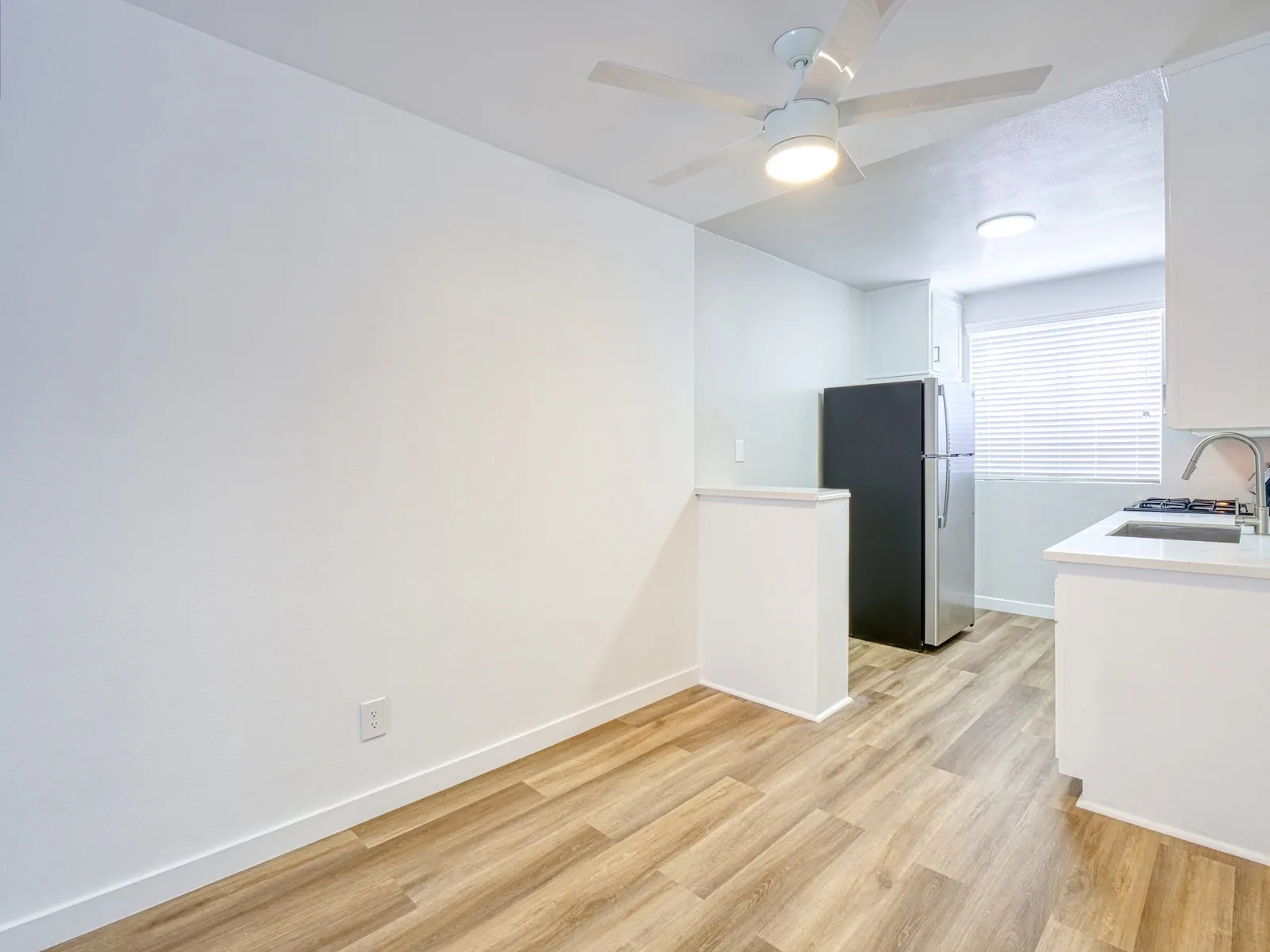 property for rent #25