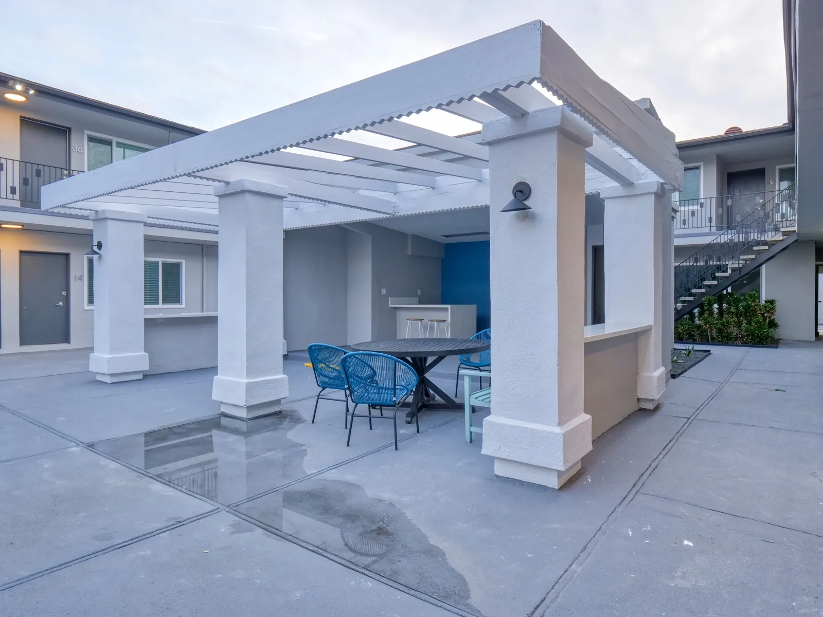 property for rent #8