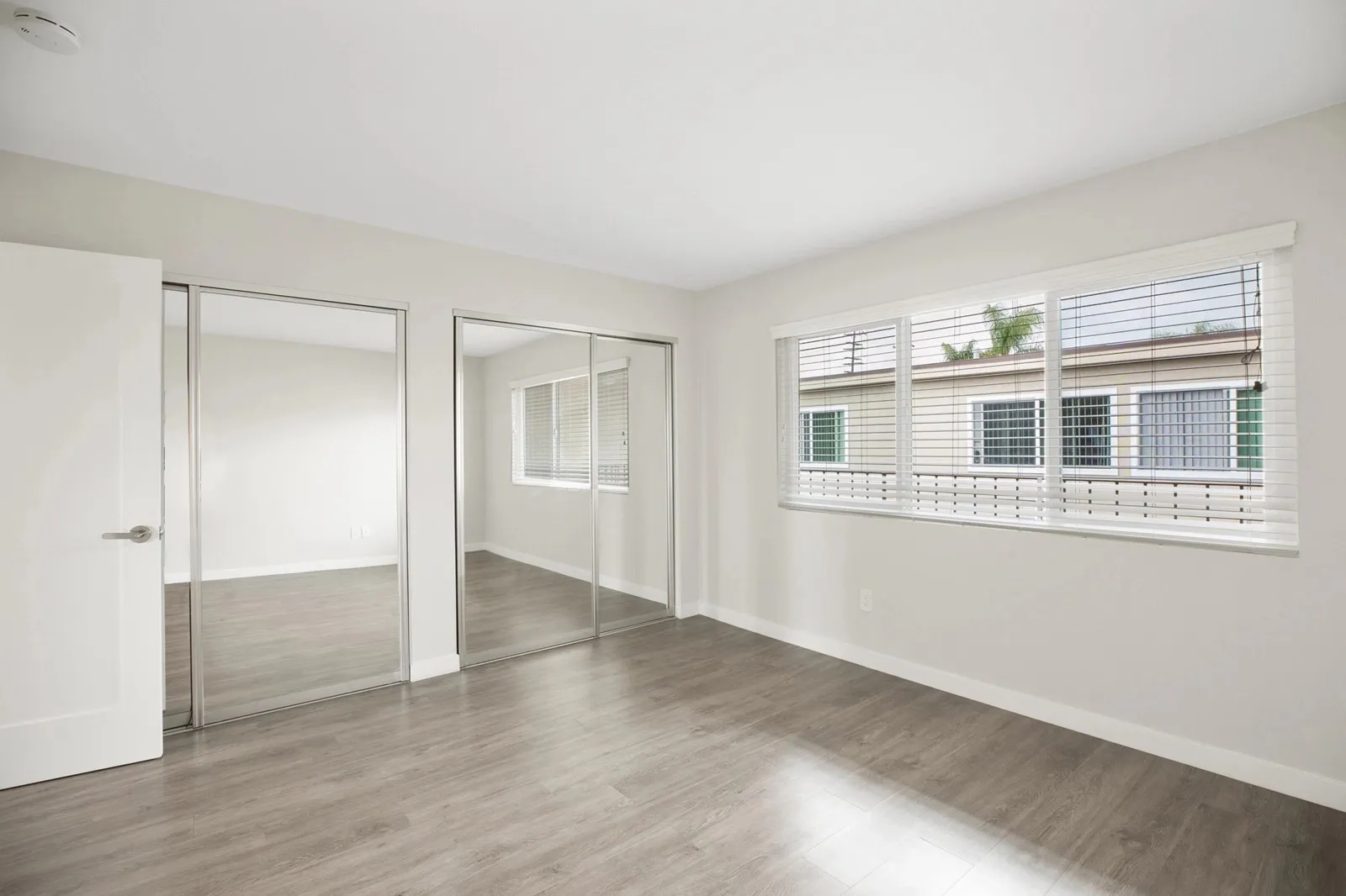 property for rent #14