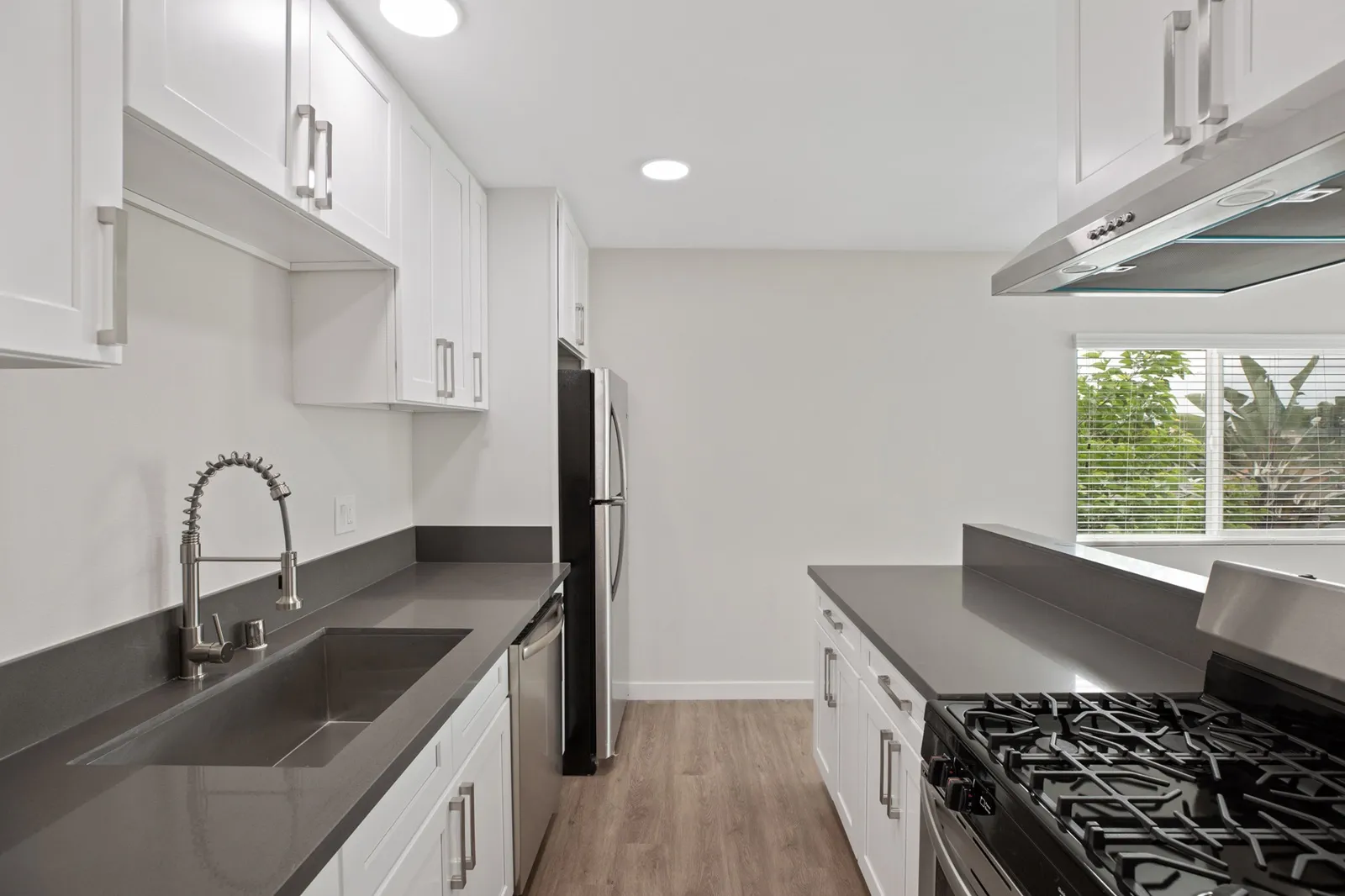 property for rent #14