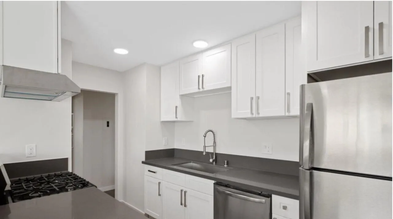 property for rent #9