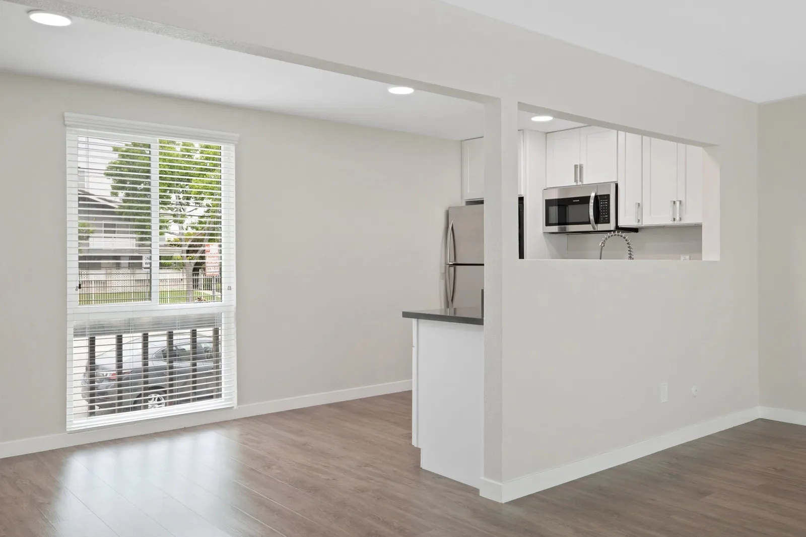 property for rent #16