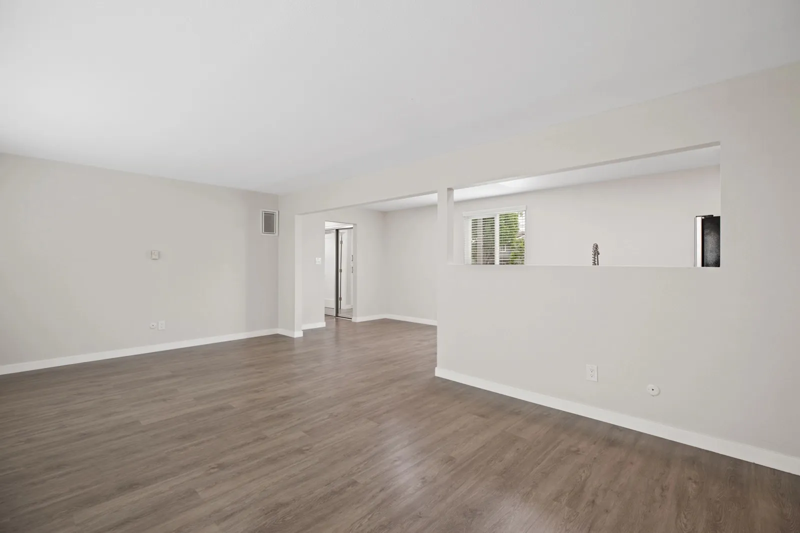 property for rent #19