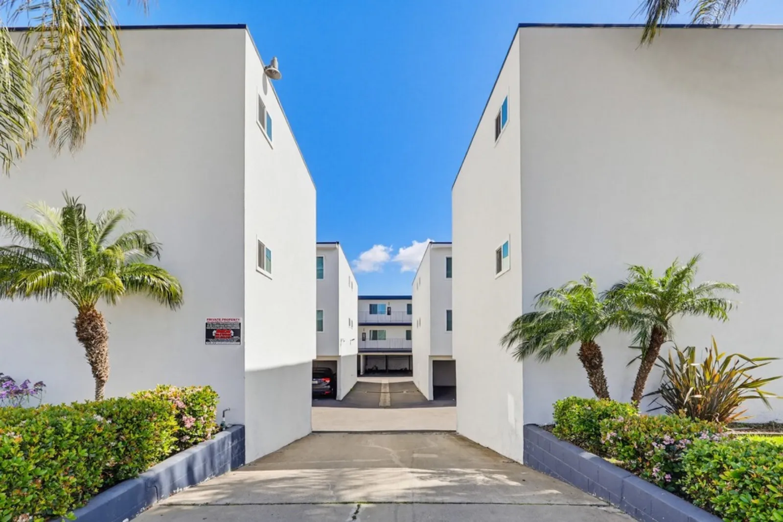 property for rent #9