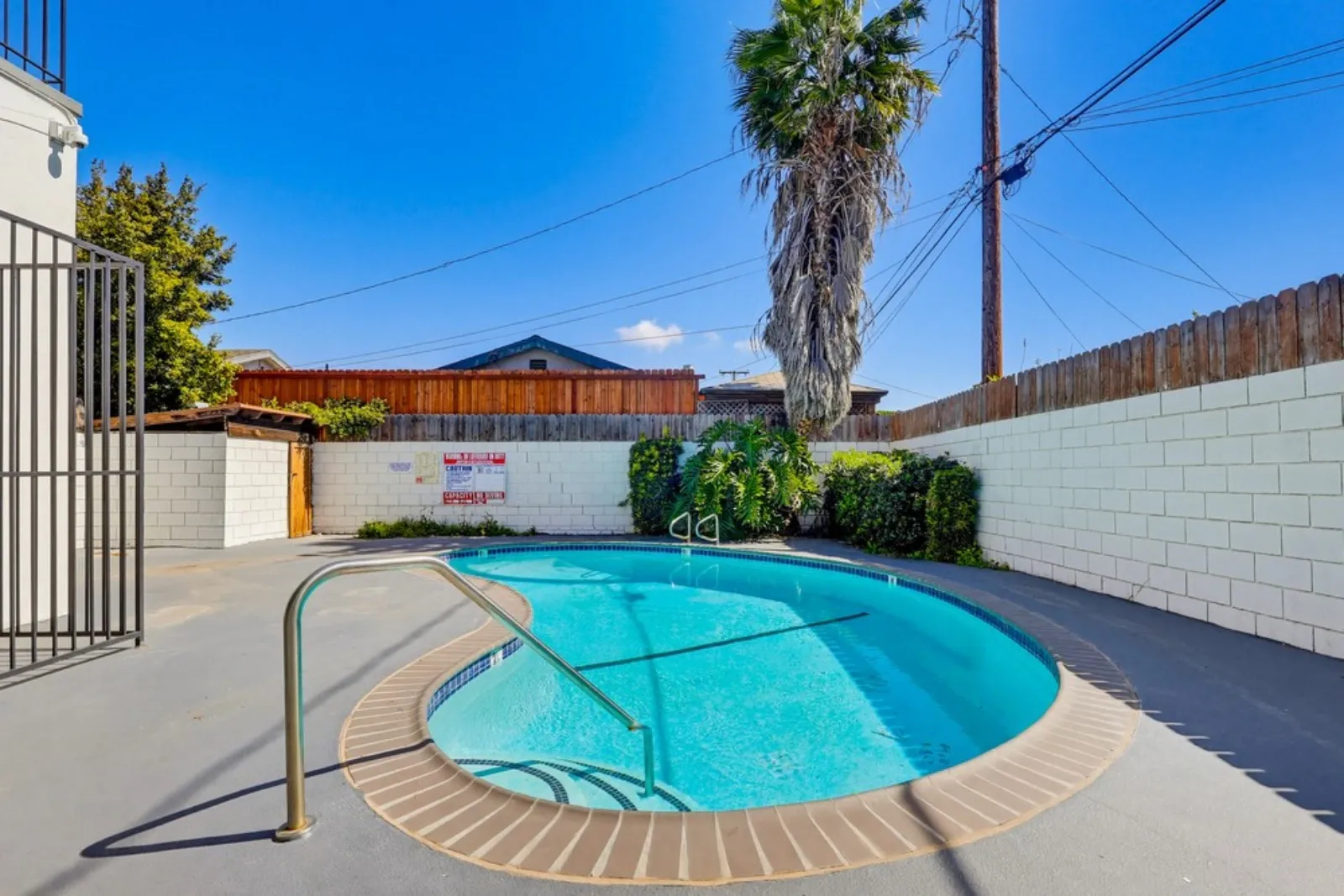 property for rent #16