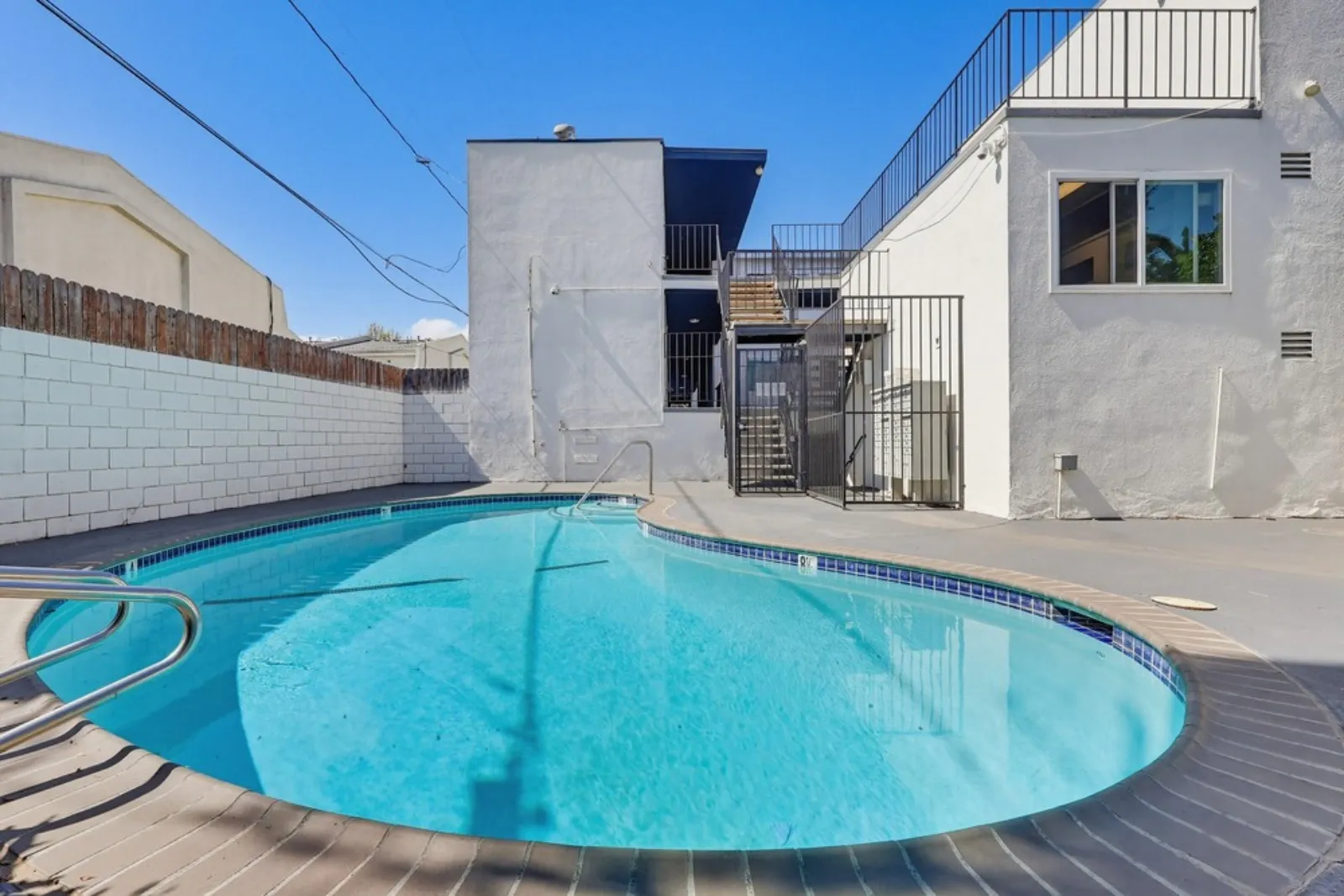 property for rent #14