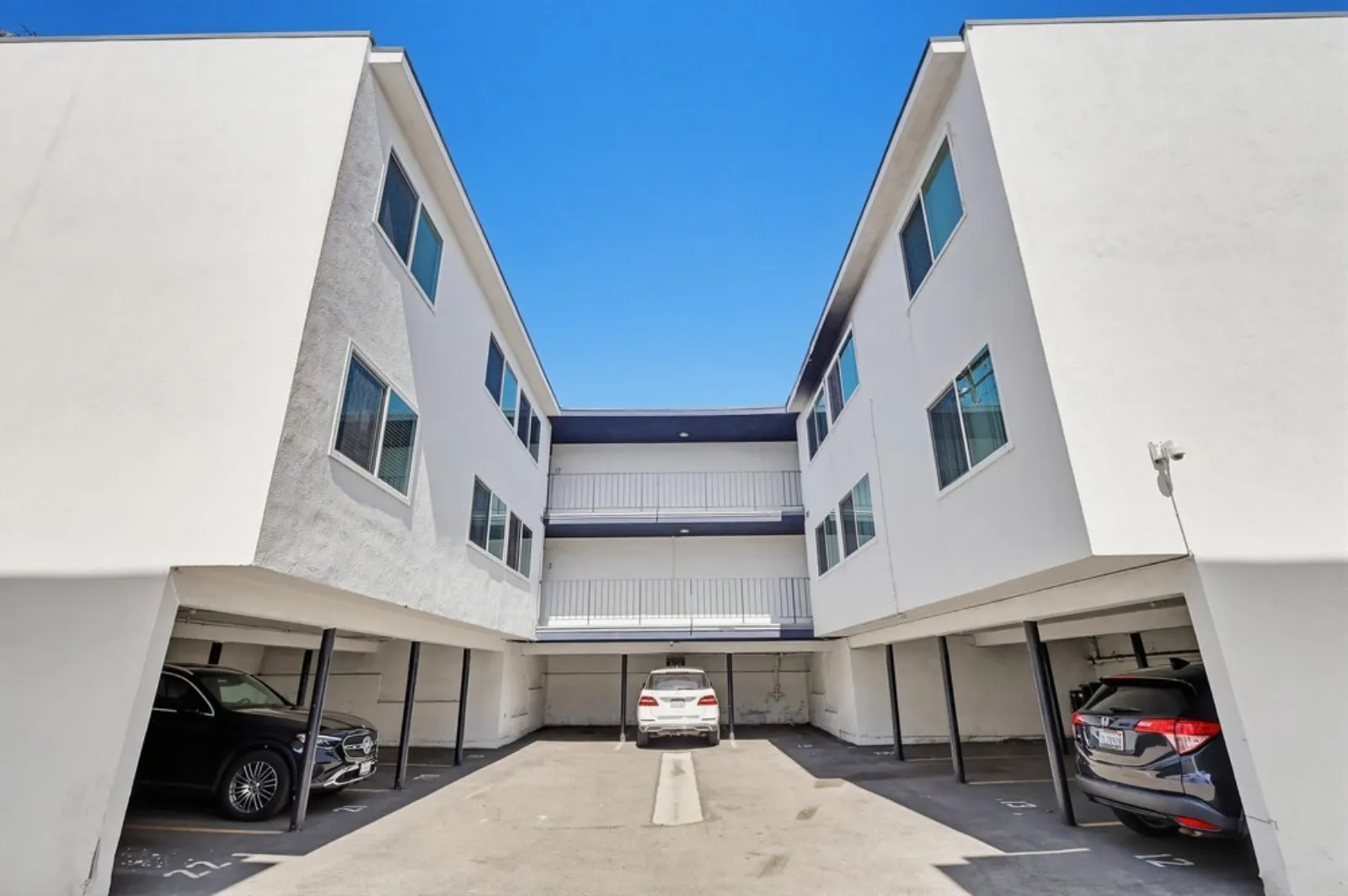 property for rent #35