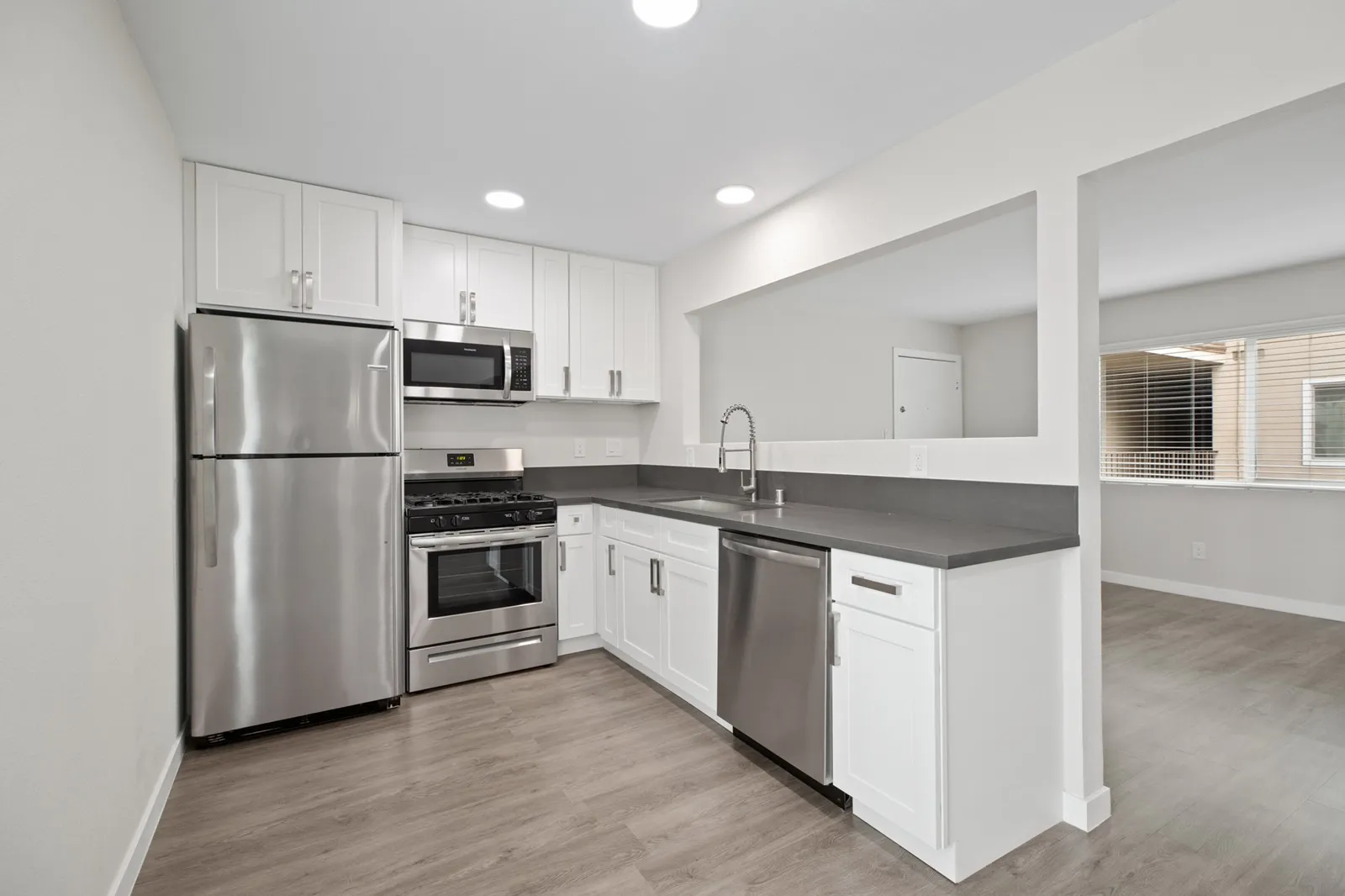 property for rent #3