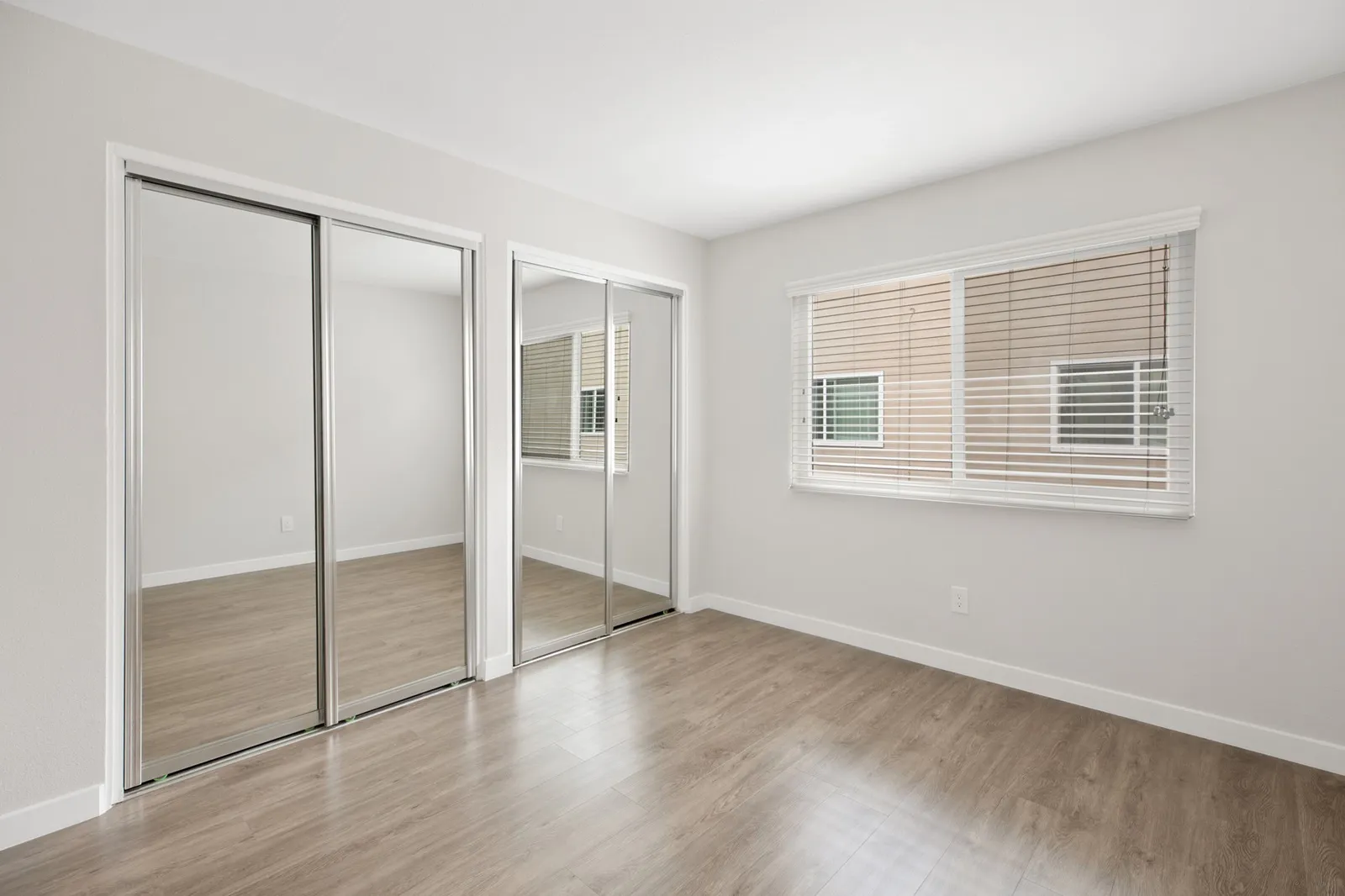 property for rent #20