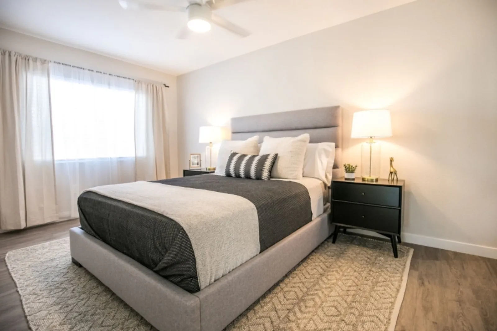 property for rent #8