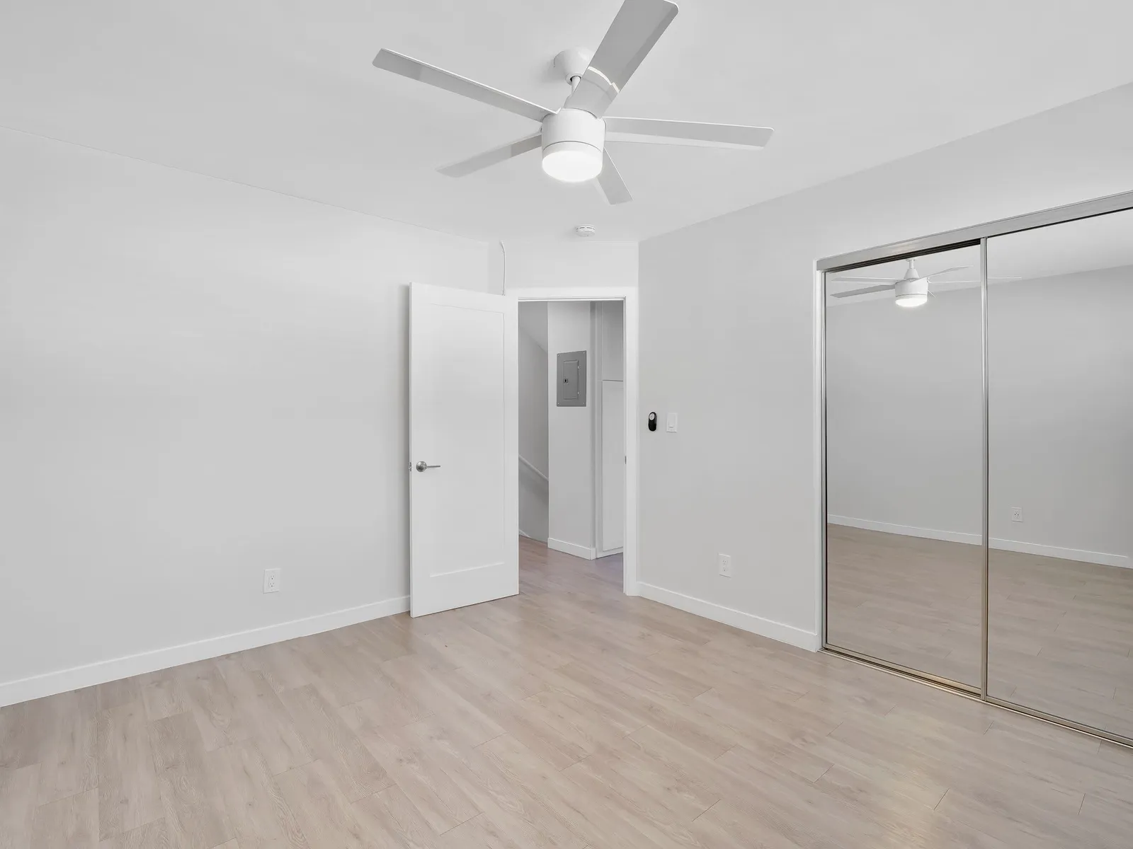 property for rent #10