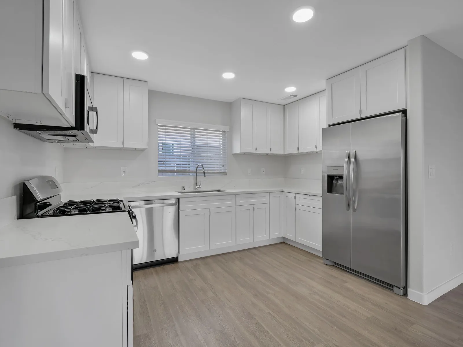 property for rent #3