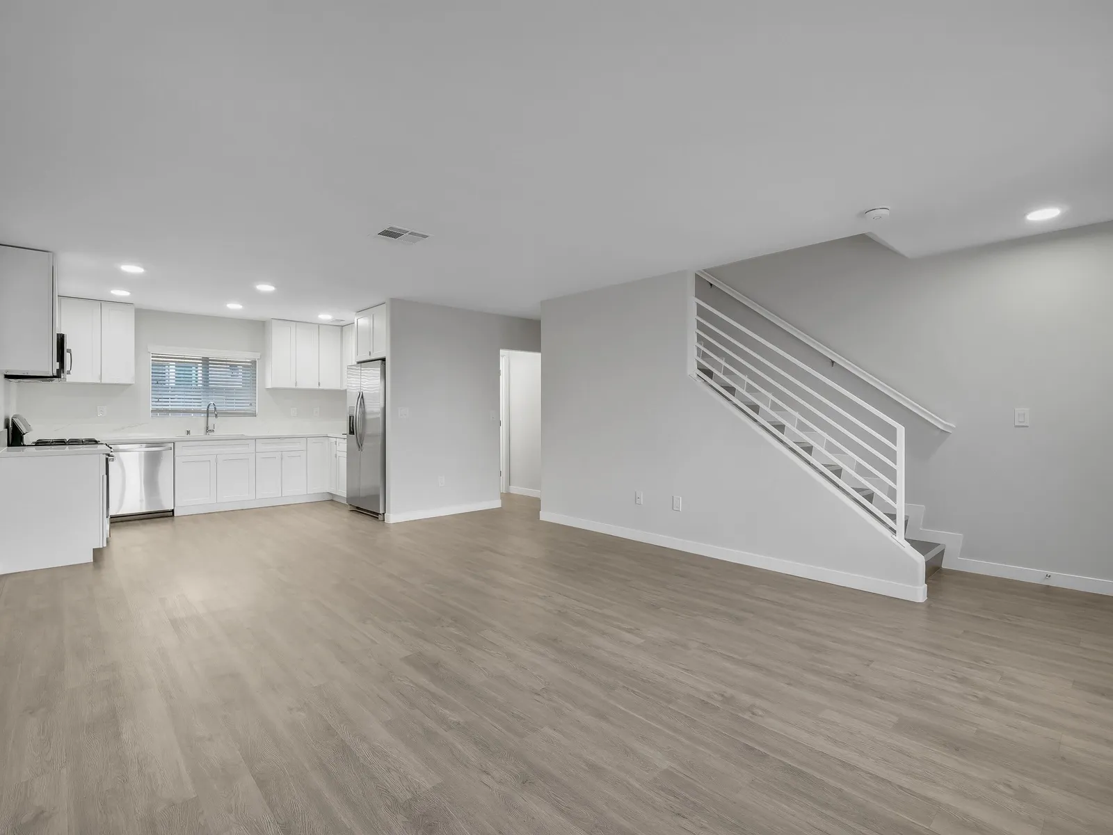 property for rent #6