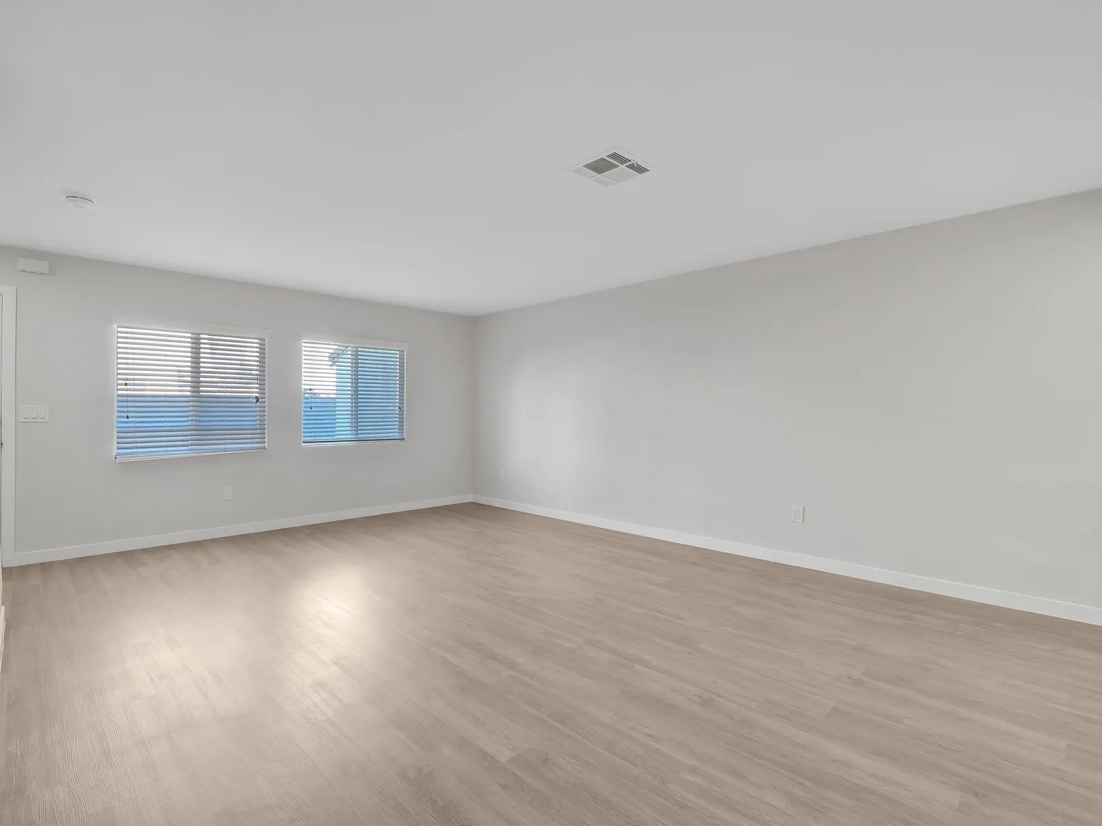 property for rent #5