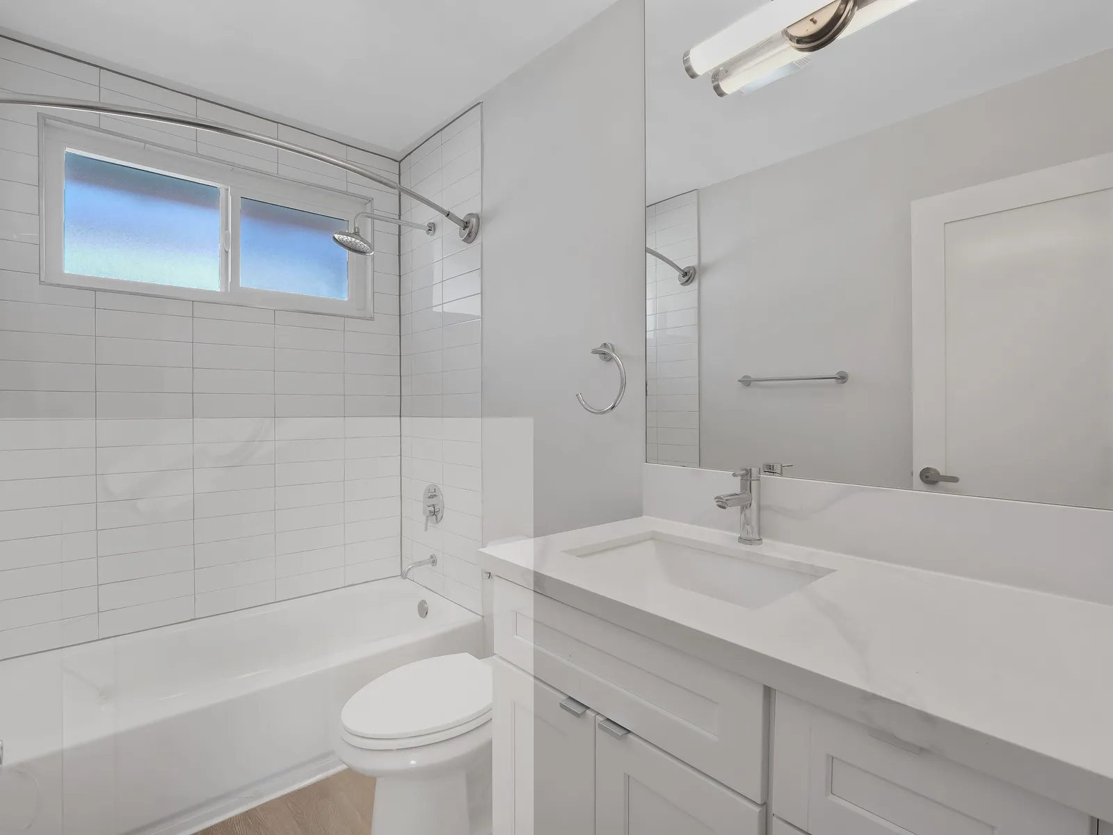 property for rent #13