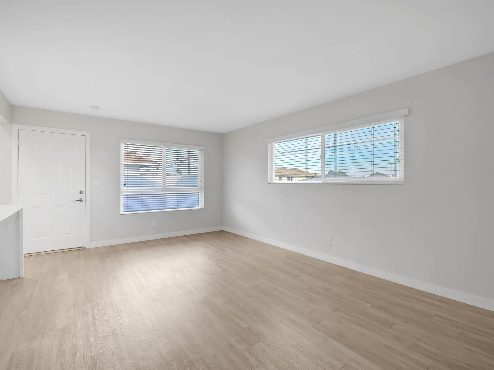 property for rent #9