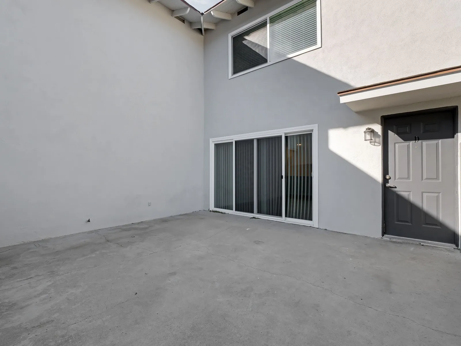 property for rent #16