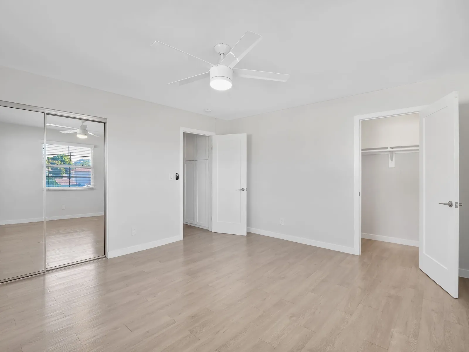 property for rent #12