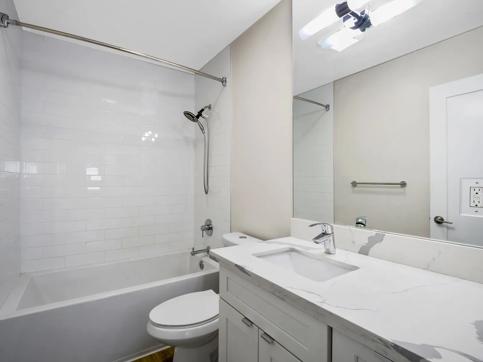 property for rent #13