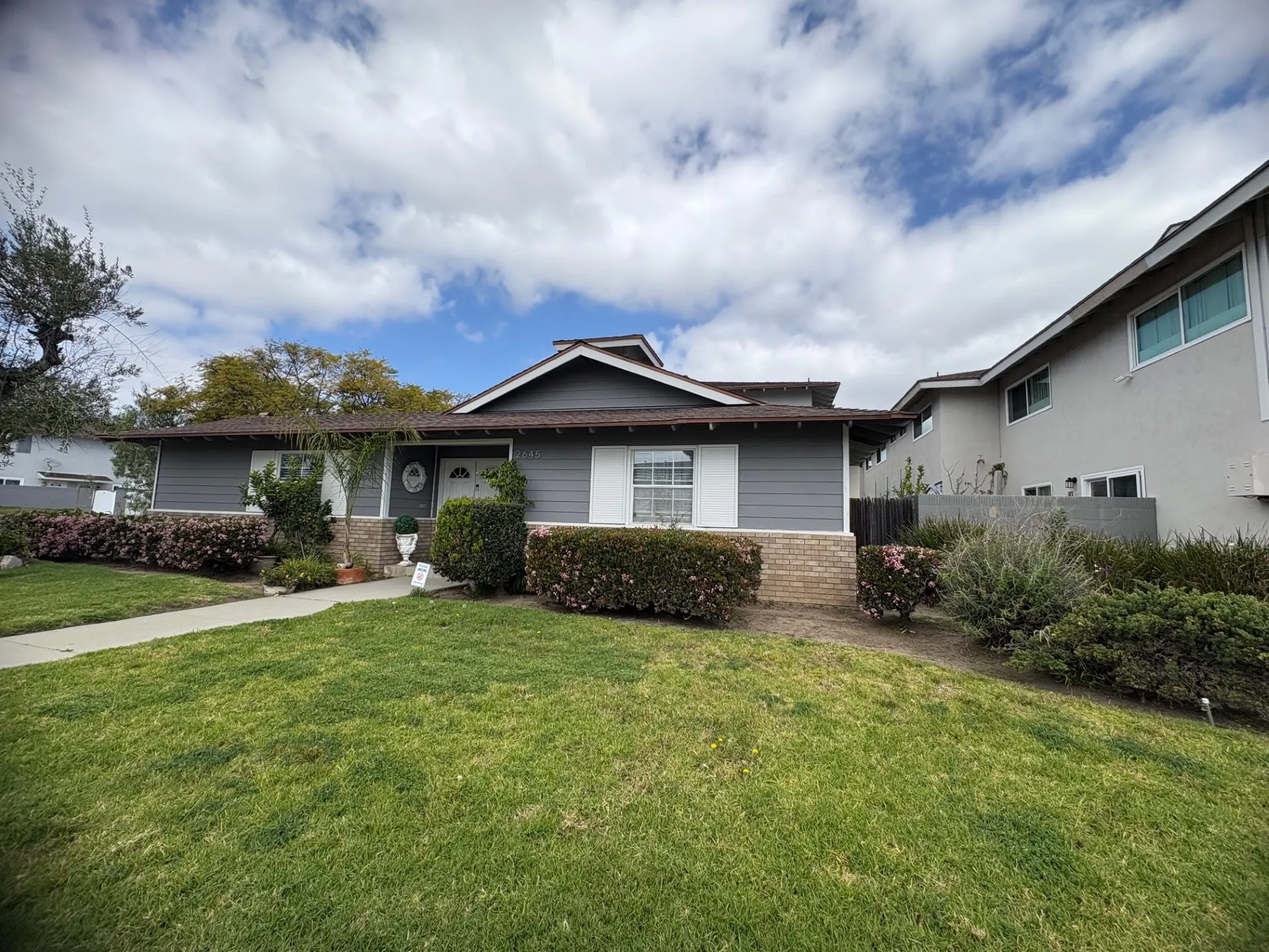 property for rent #10