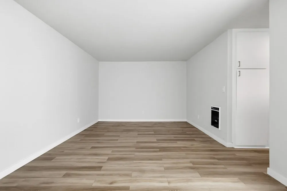 property for rent #19