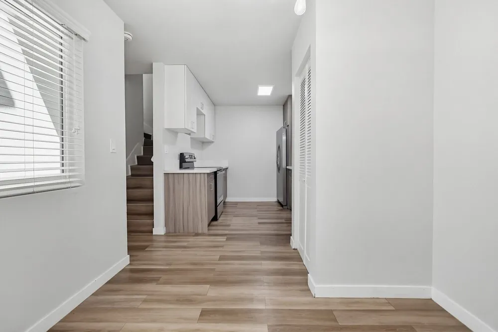 property for rent #15