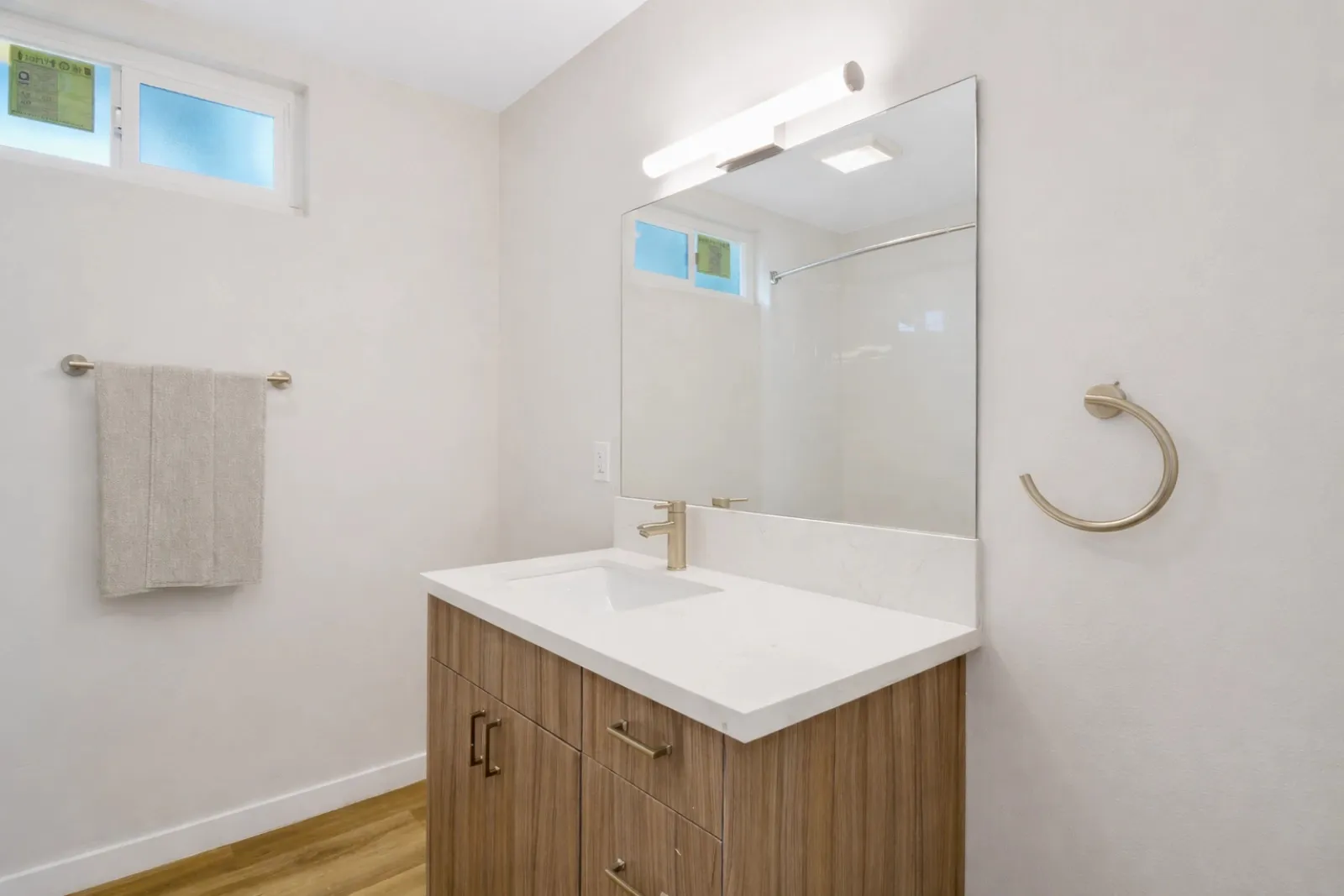 property for rent #9