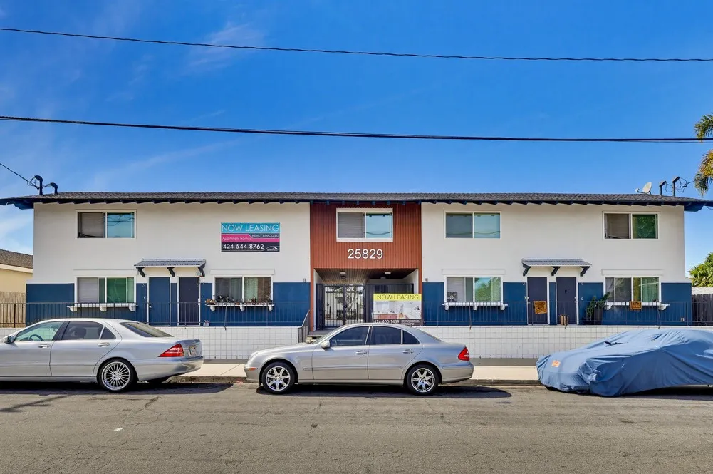 property for rent #21