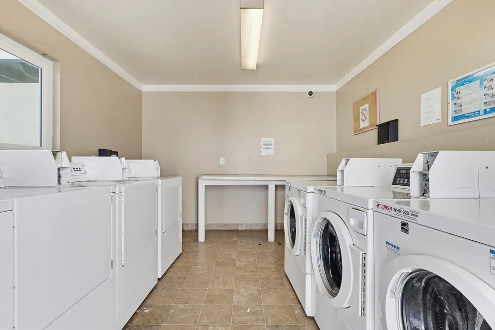 property for rent #14