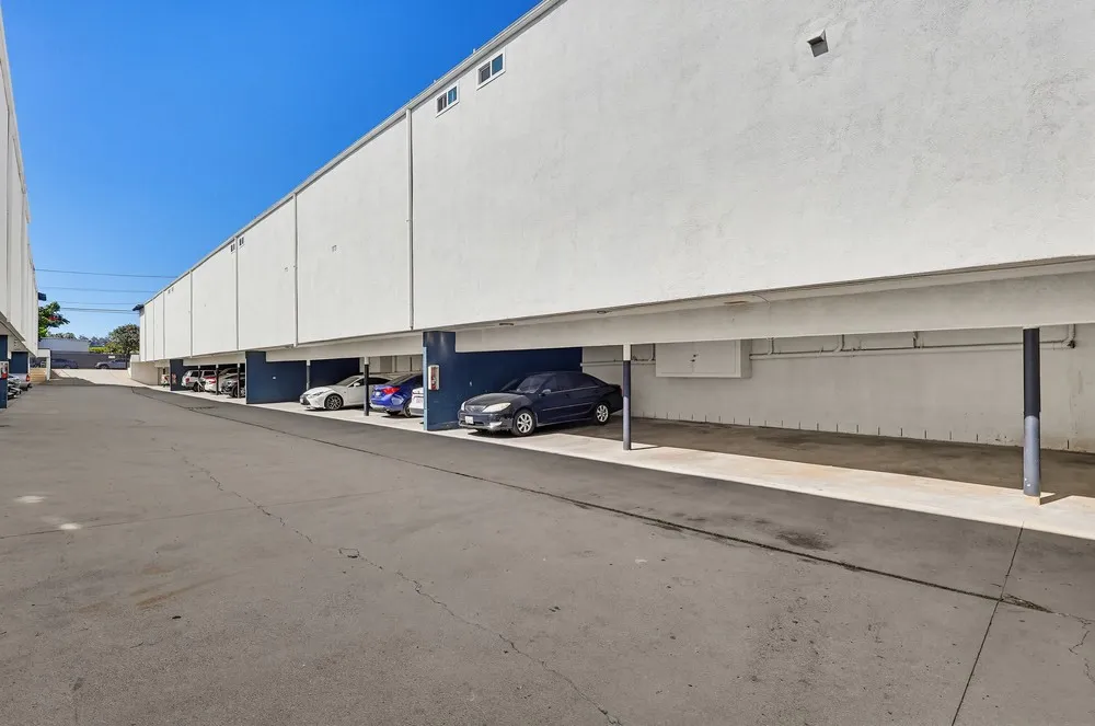 property for rent #16