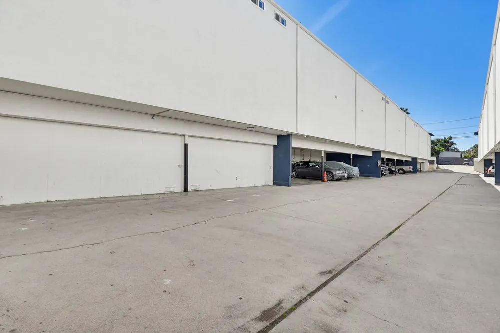 property for rent #15