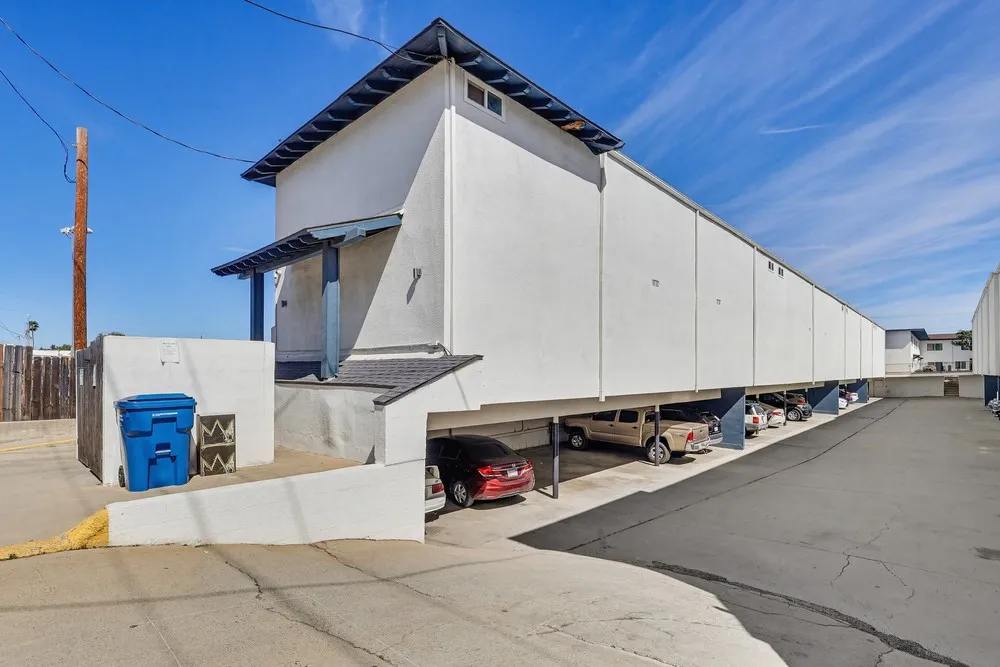 property for rent #17