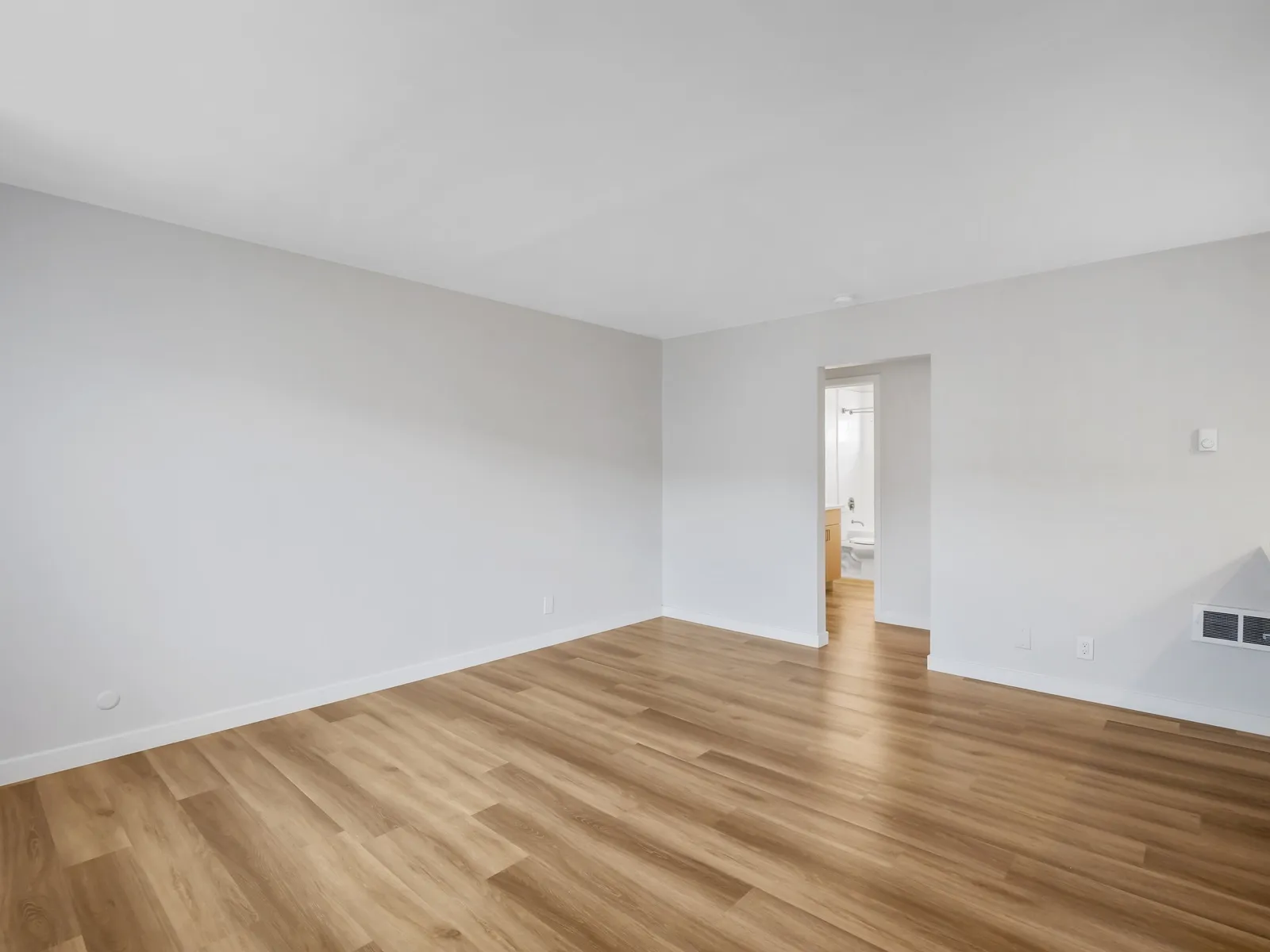 property for rent #15