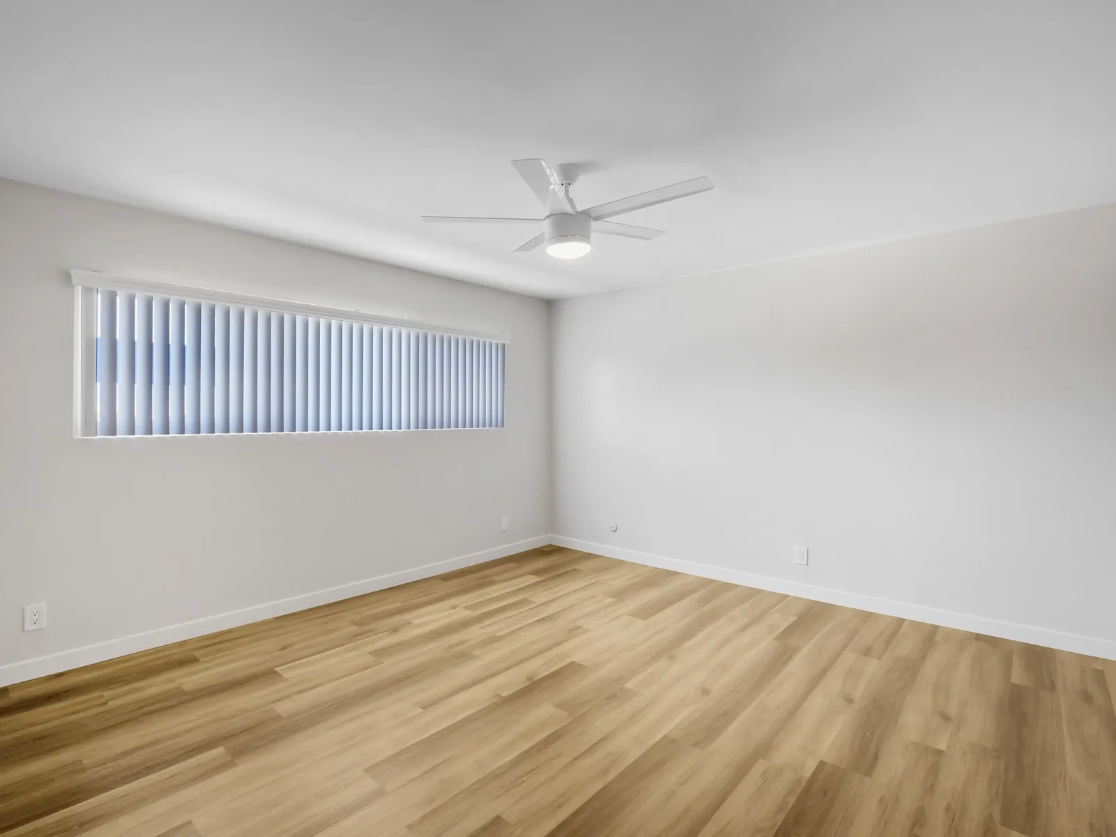 property for rent #16