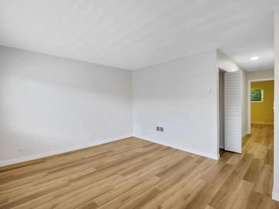 property for rent #22