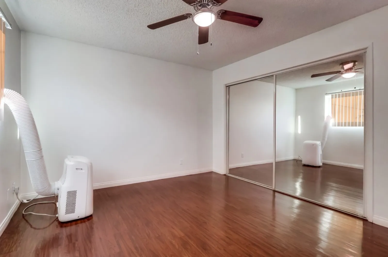 property for rent #13