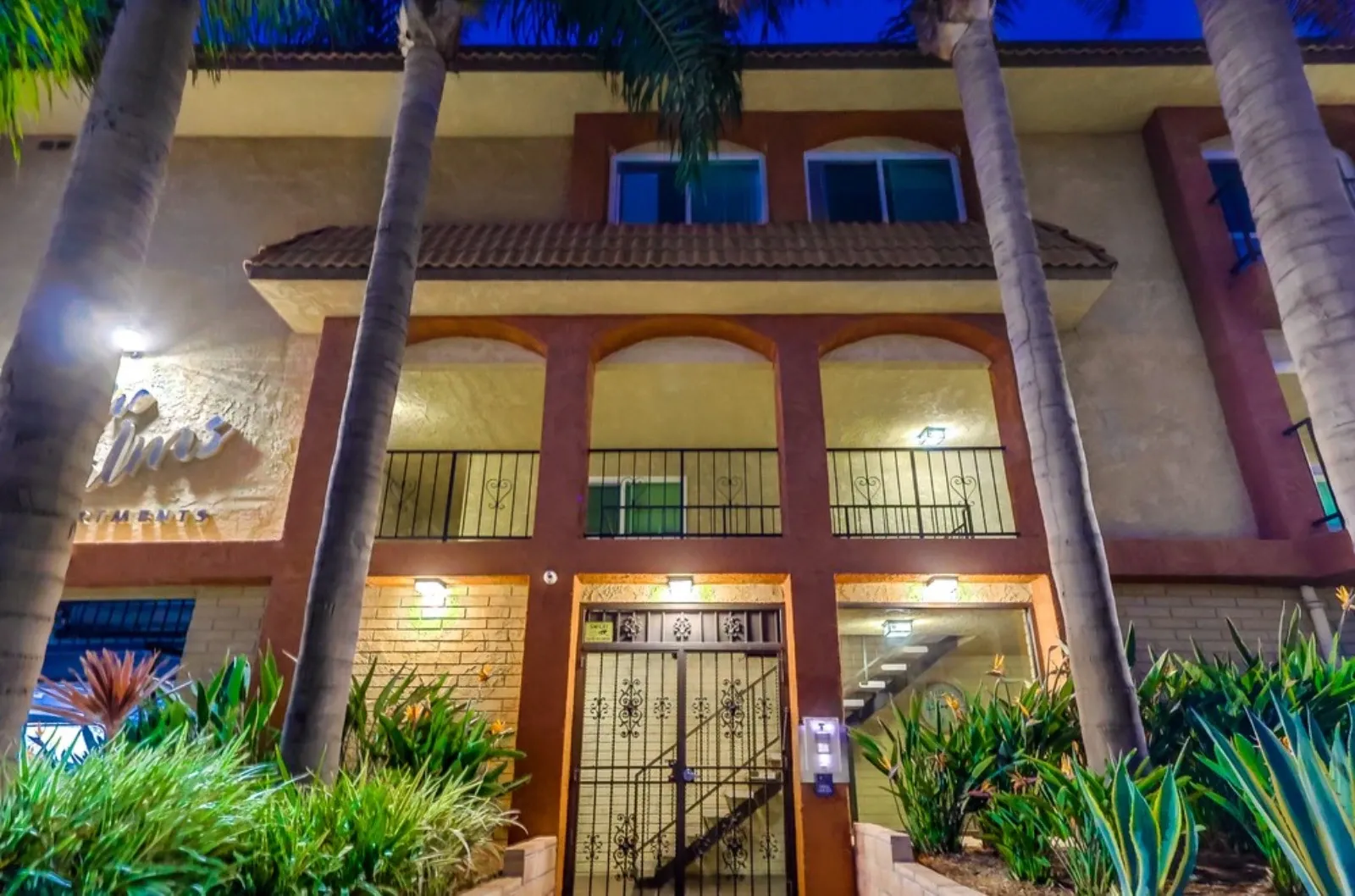 property for rent #1