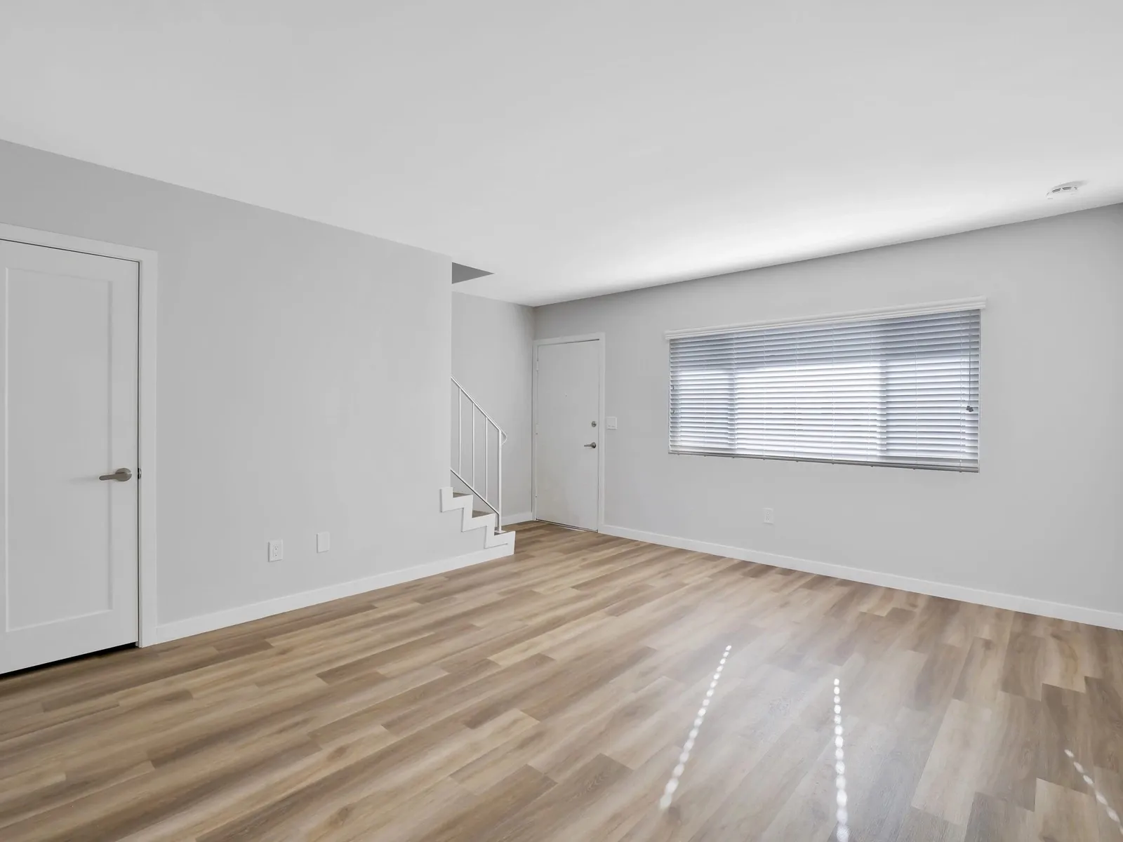 property for rent #14