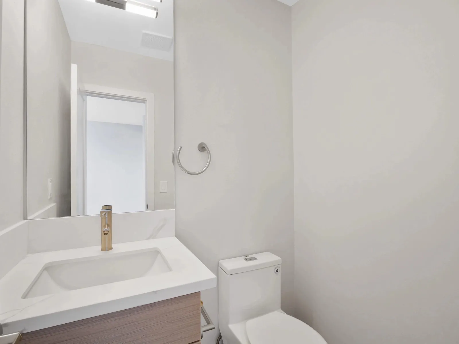 property for rent #24