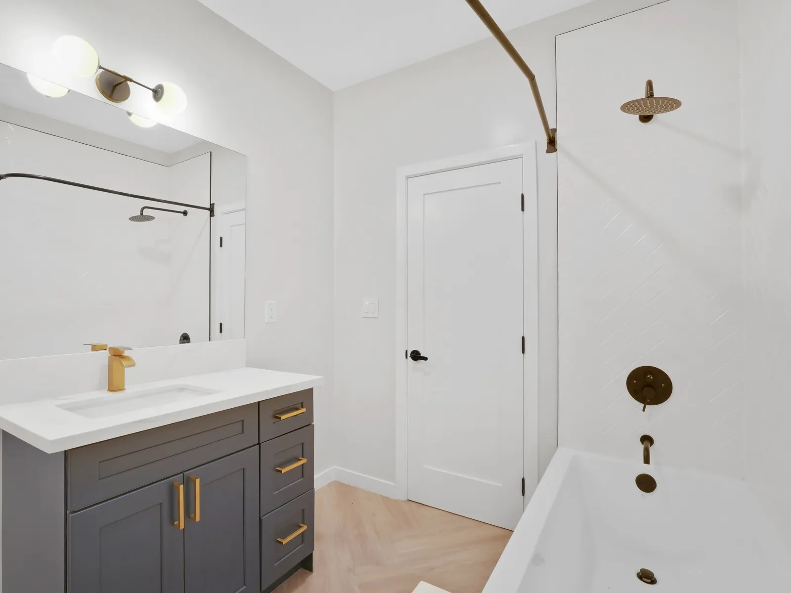 property for rent #16