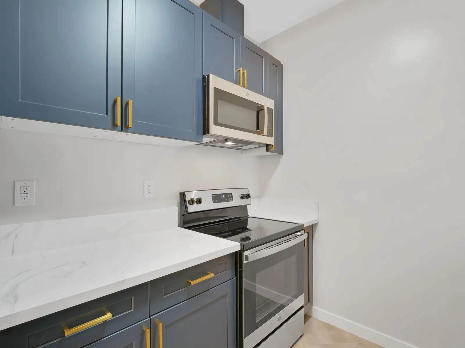 property for rent #3