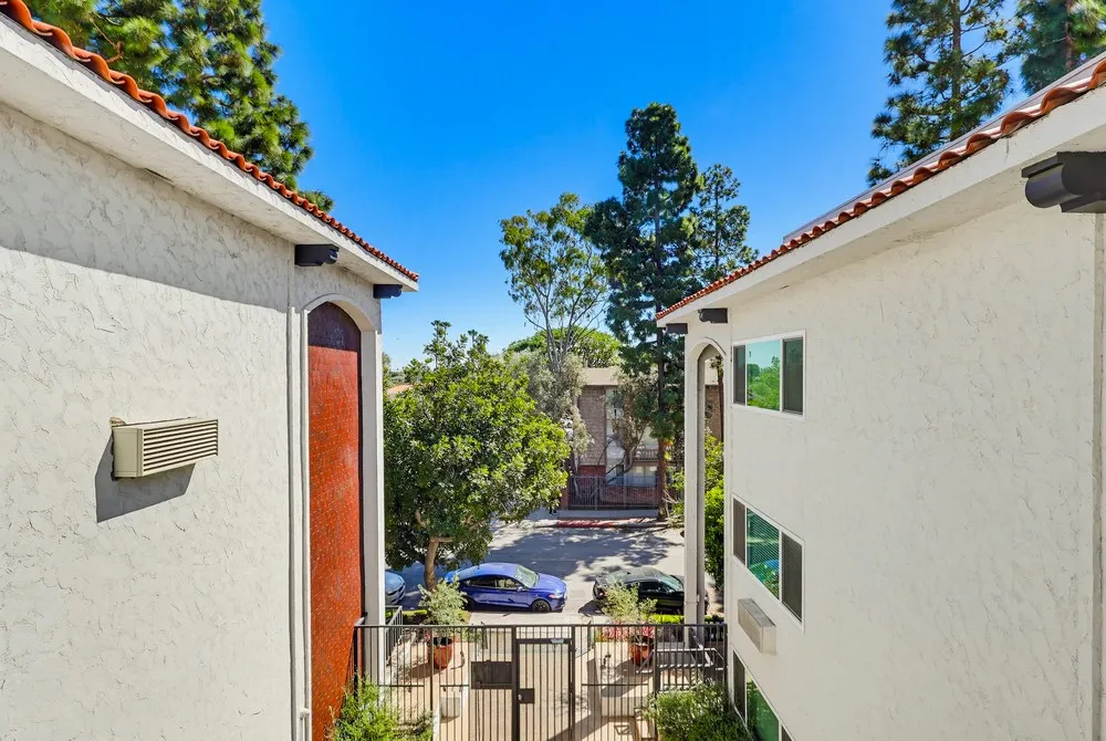 property for rent #21