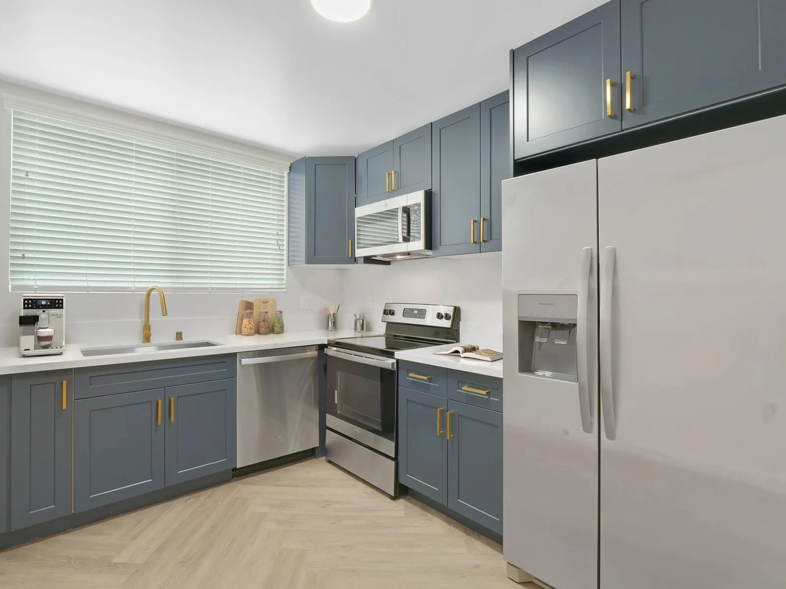 property for rent #5