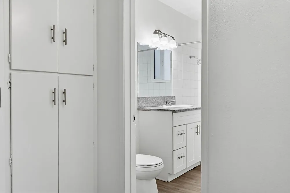 property for rent #19