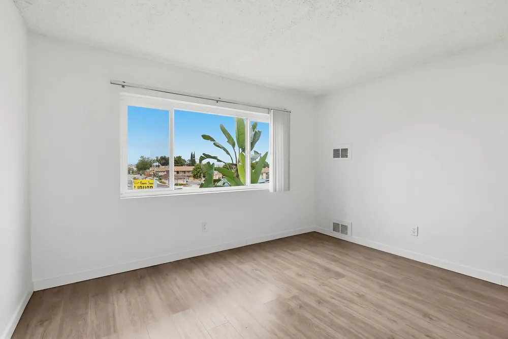 property for rent #16