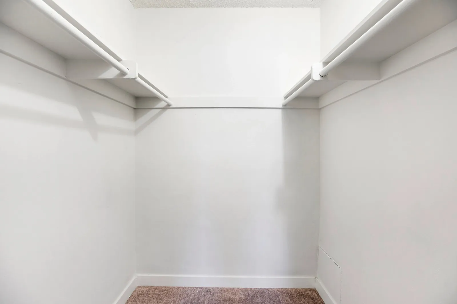 property for rent #14