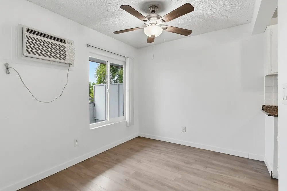 property for rent #13