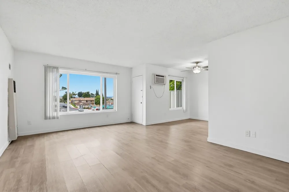 property for rent #10