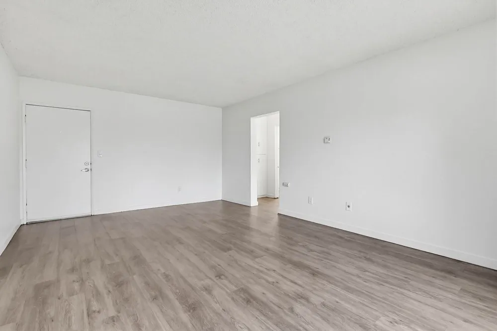 property for rent #13