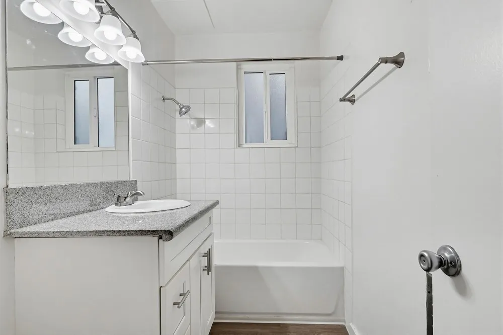 property for rent #21